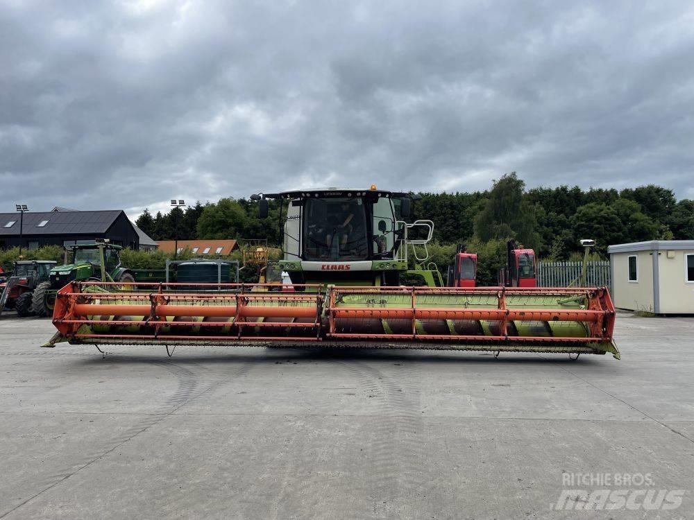 CLAAS 760TT Mähdrescher