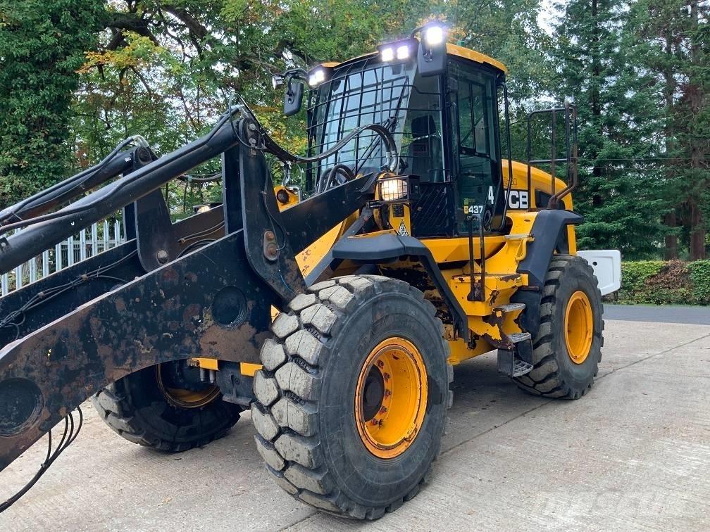 JCB 437 HT Radlader
