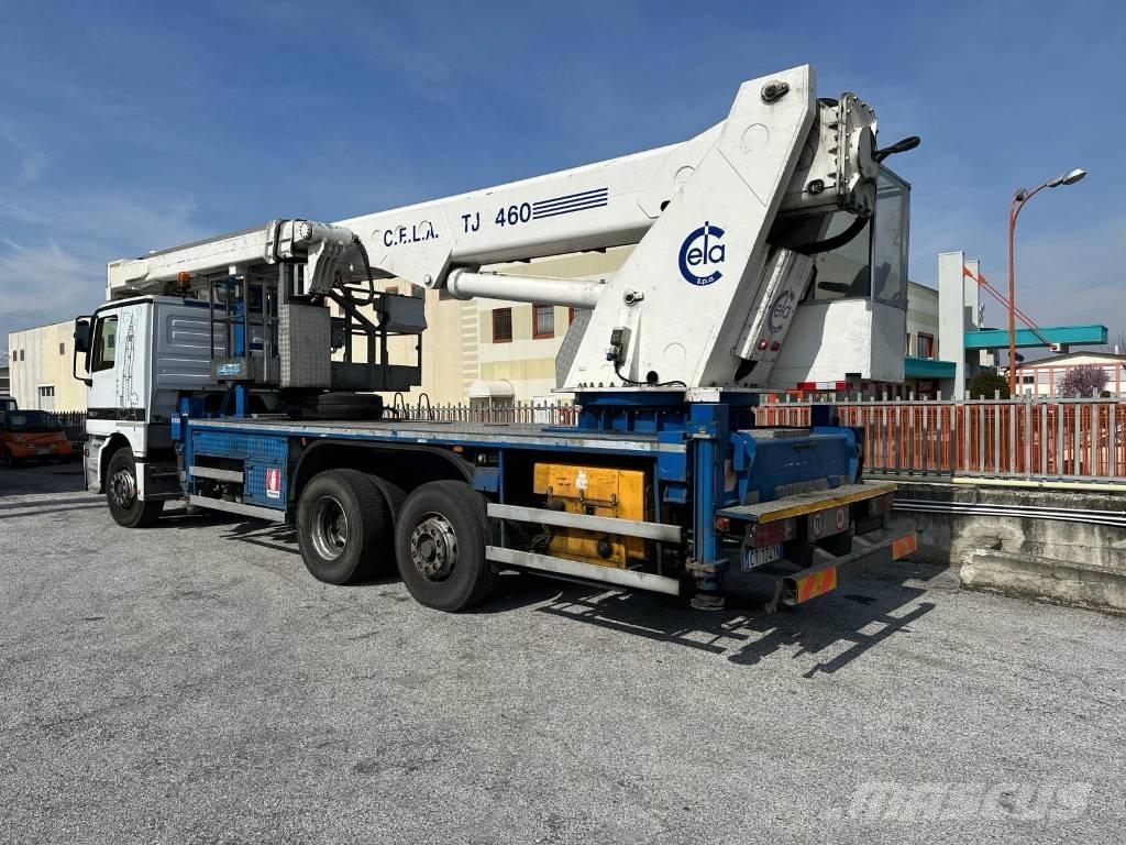 Cela TJ460 LKW-Arbeitsbühnen