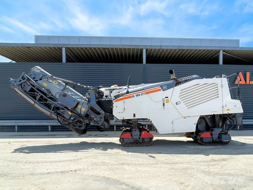 Wirtgen W 100 CFI Asphaltfräsen