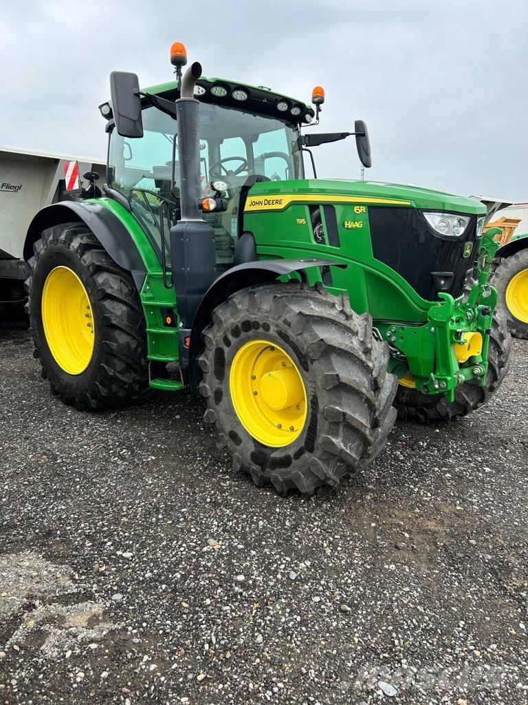 John Deere 6R 195 Traktoren