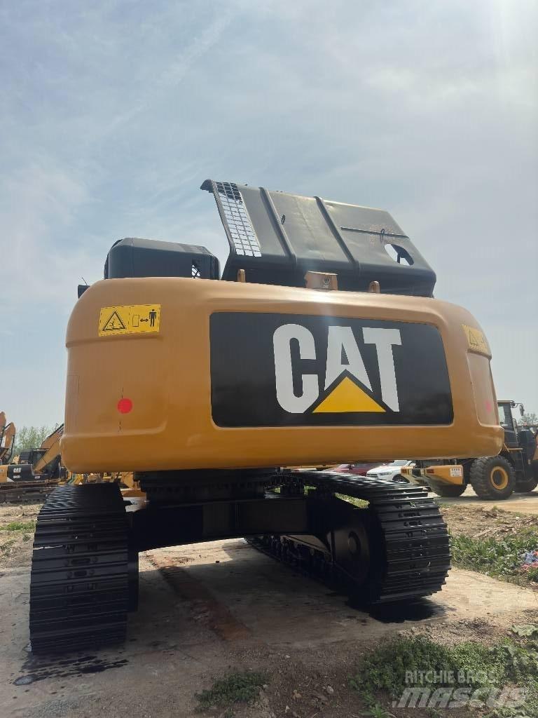 CAT 330 D2 Raupenbagger
