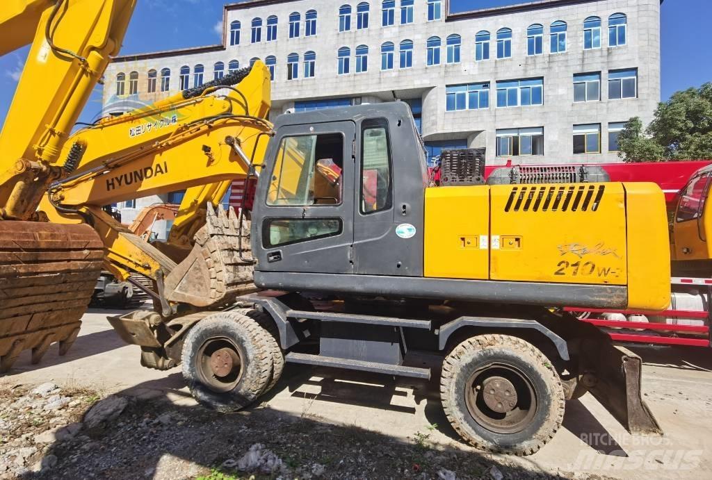 Hyundai R210W-7 Mobilbagger