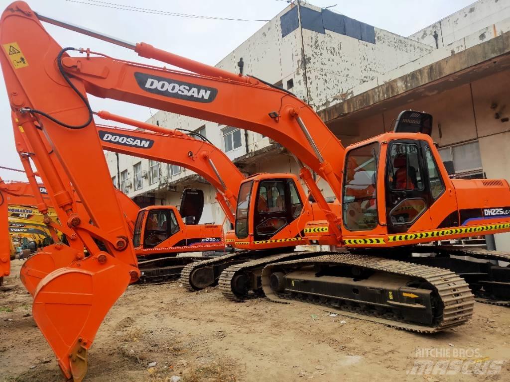 Doosan DH225LC-7 Raupenbagger