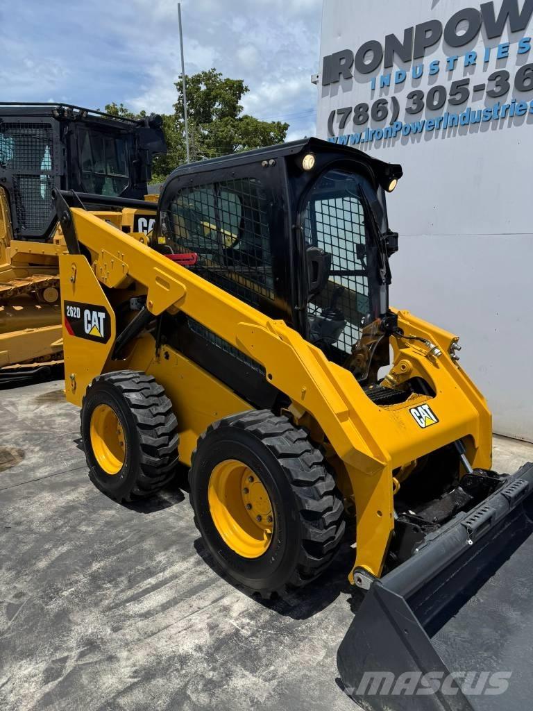 CAT 262 D Kompaktlader