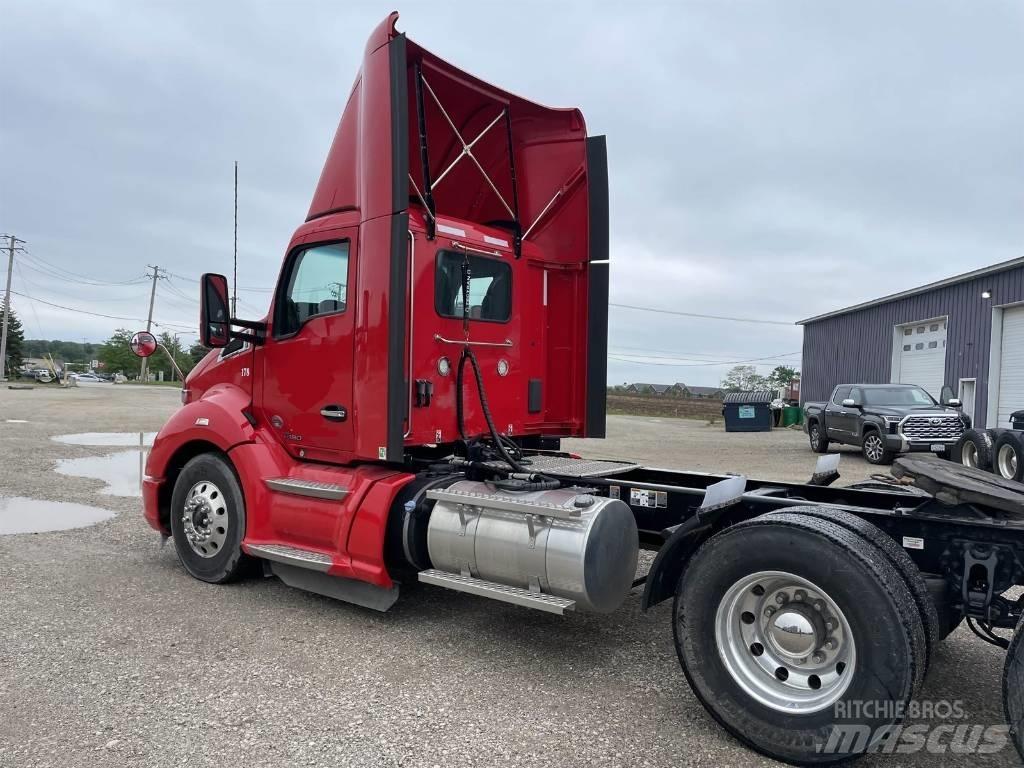 Kenworth T 680 Sattelzugmaschinen