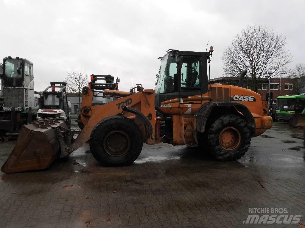 CASE 721 D Radlader