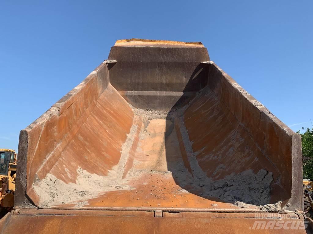 Volvo A 25 D Dumper - Knickgelenk