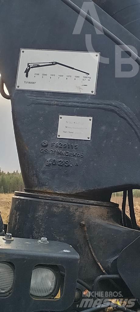John Deere 1070 D Harvester