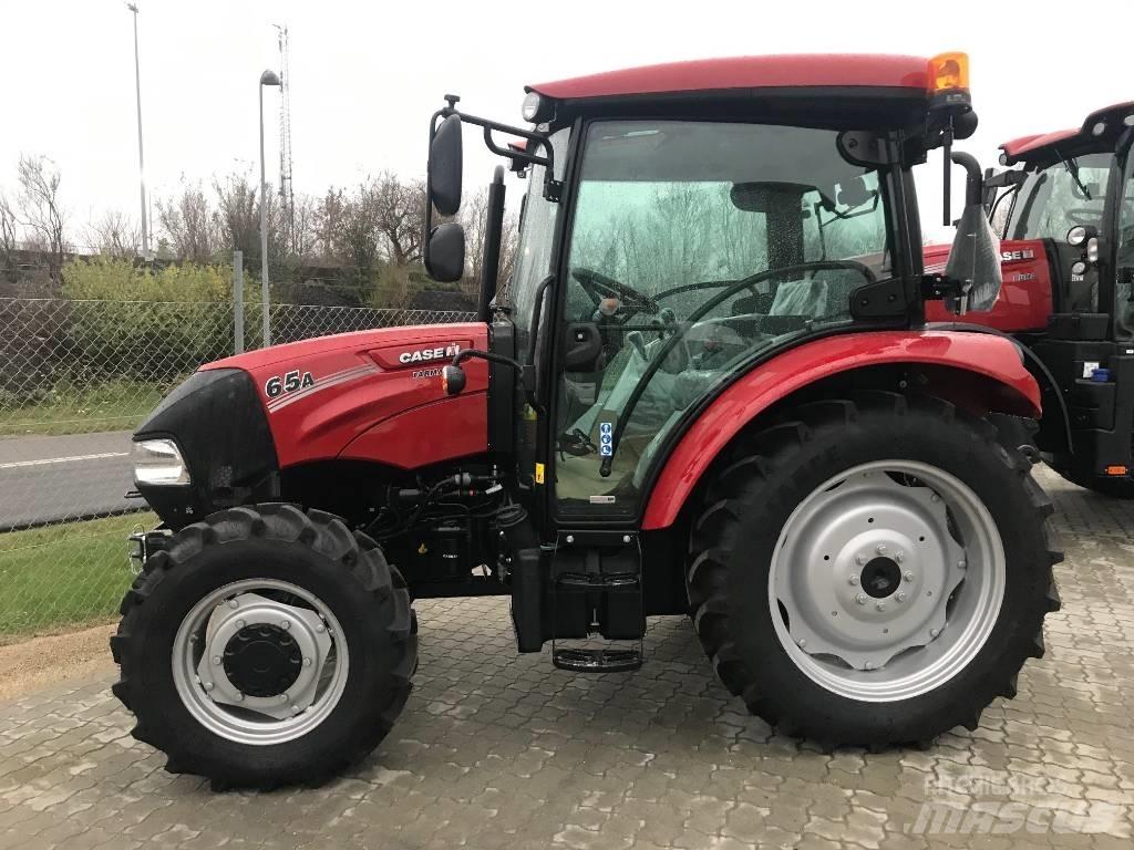Case IH Farmall 65 A Traktoren