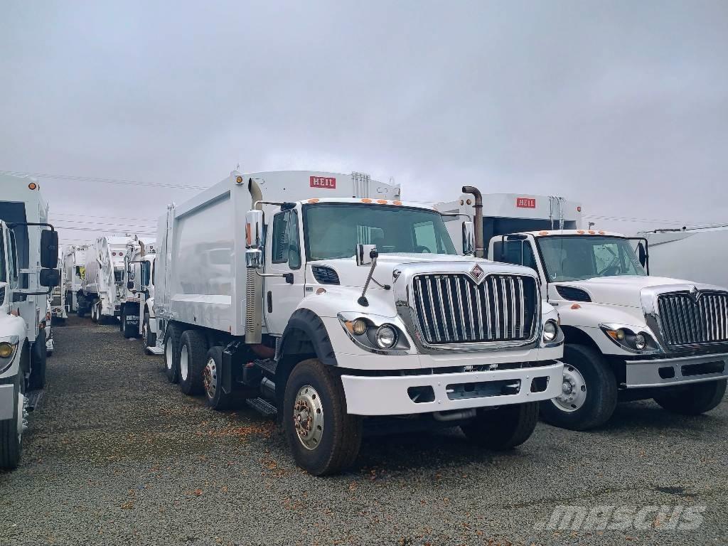 International SF667 Müllwagen