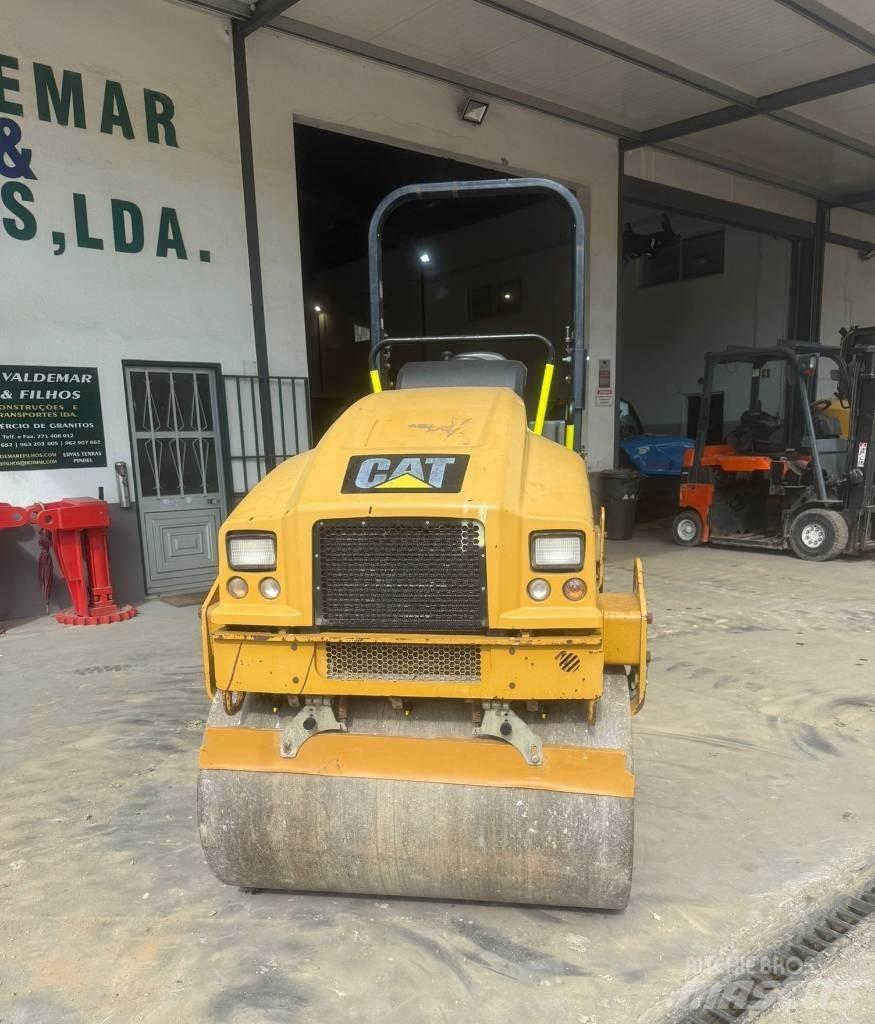 CAT CB 24 B, CB24 Tandemwalzen