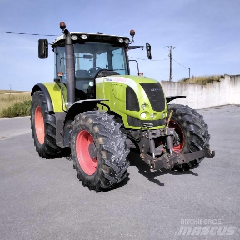 CLAAS Ares 697 ATZ Traktoren