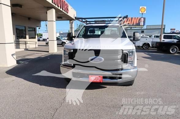 Ford F250 Sonstige Baumaschinen