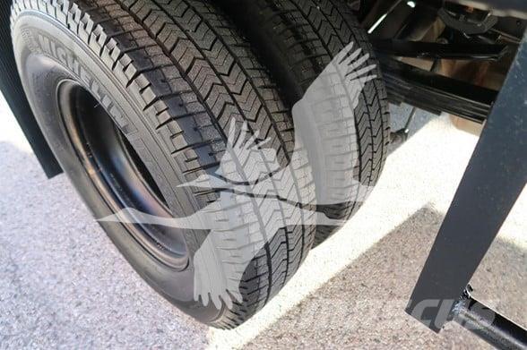 RAM 3500 HD Pritschenwagen/Pritschenwagen mit Seitenklappe