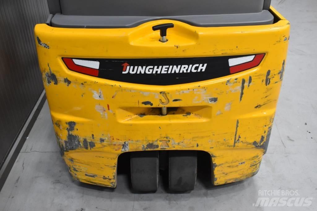 Jungheinrich EFG 220 Elektrostapler