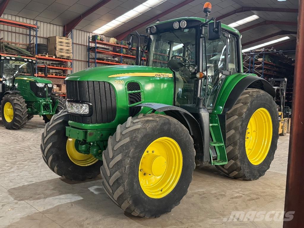 John Deere 7530 AQ Traktoren
