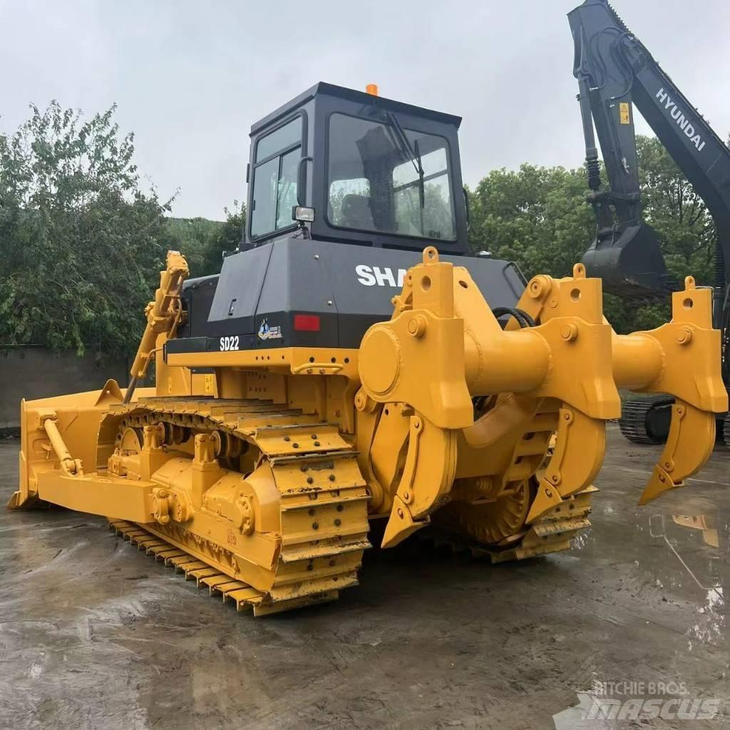 Shantui SD22 Bulldozer