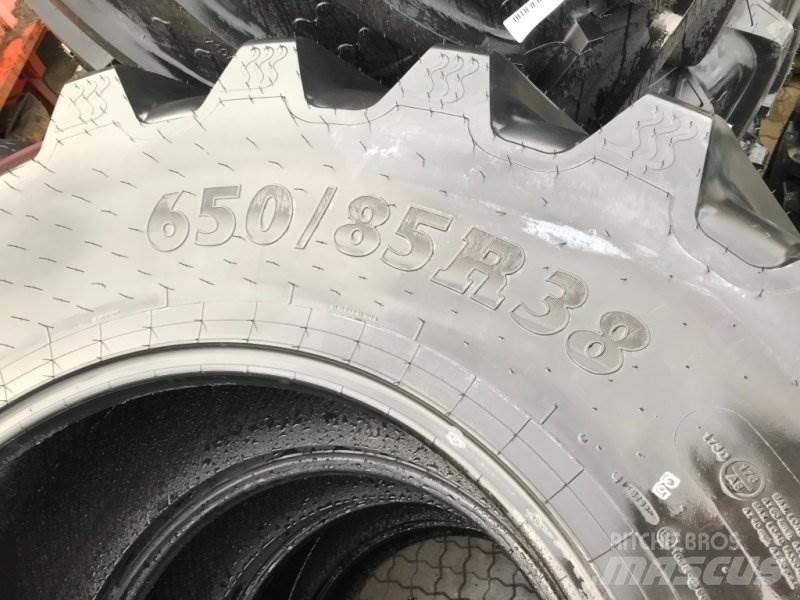 BKT 650/85R38 Reifen