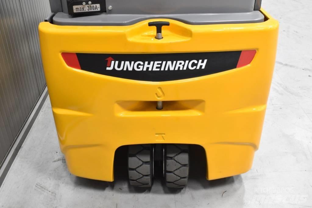 Jungheinrich EFG 220 Elektrostapler