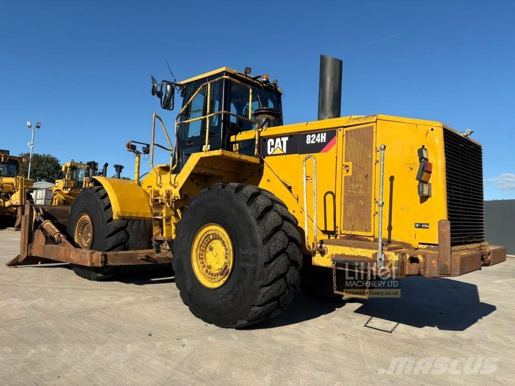 CAT 824 H Raddozer