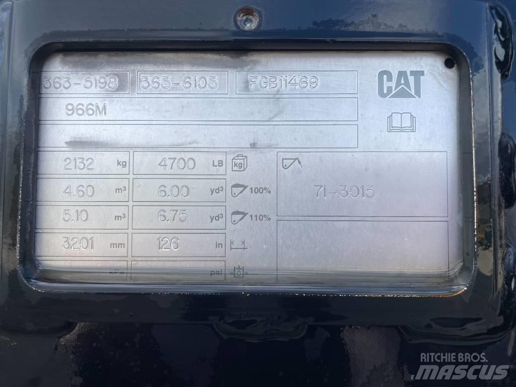 CAT 966M Radlader