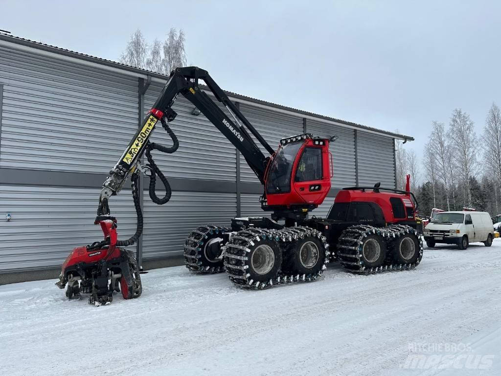 Komatsu 931 XC Harvester