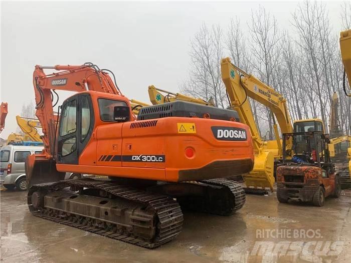 Doosan dx300 Raupenbagger