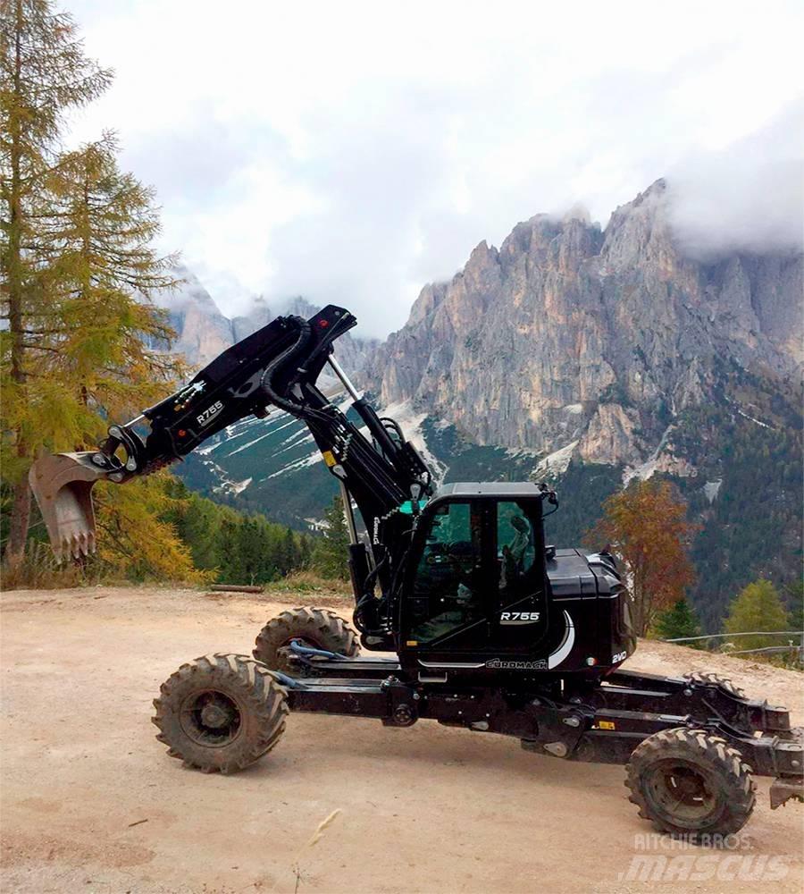 Euromach R755 Amphibienbagger