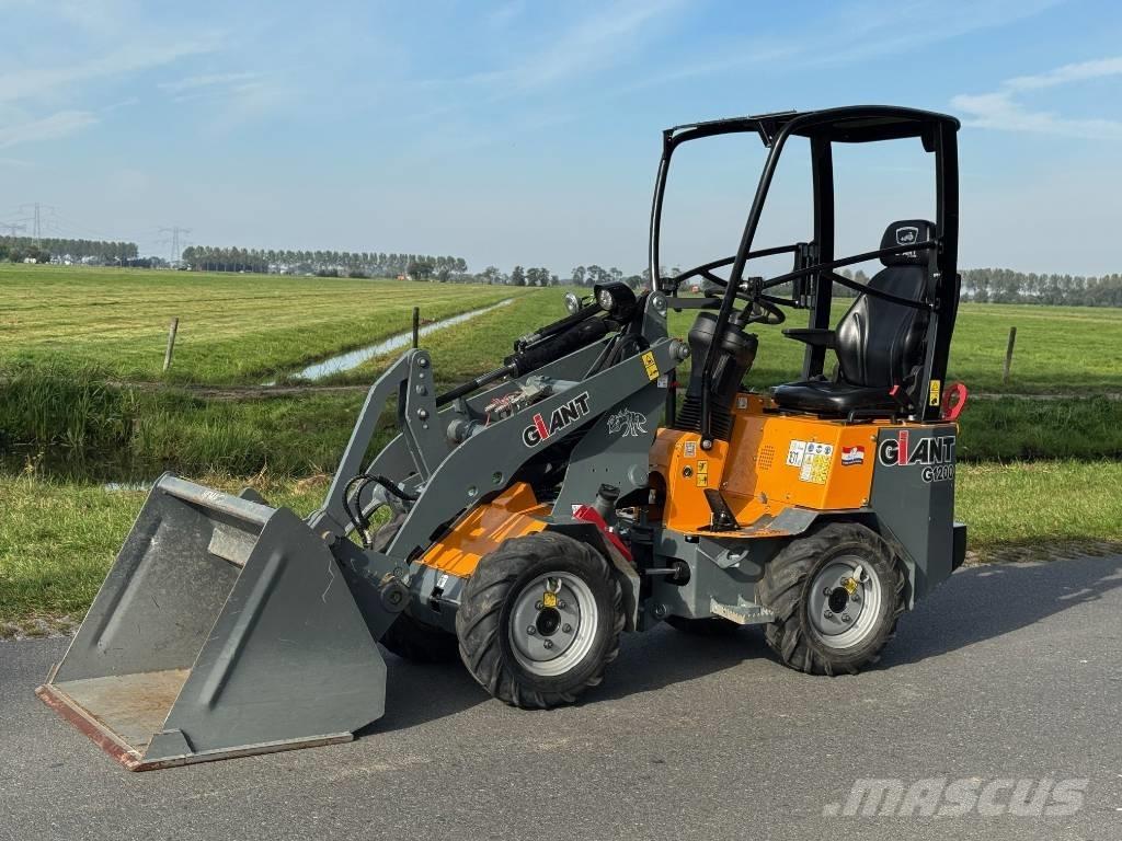 GiANT G 1200 Radlader