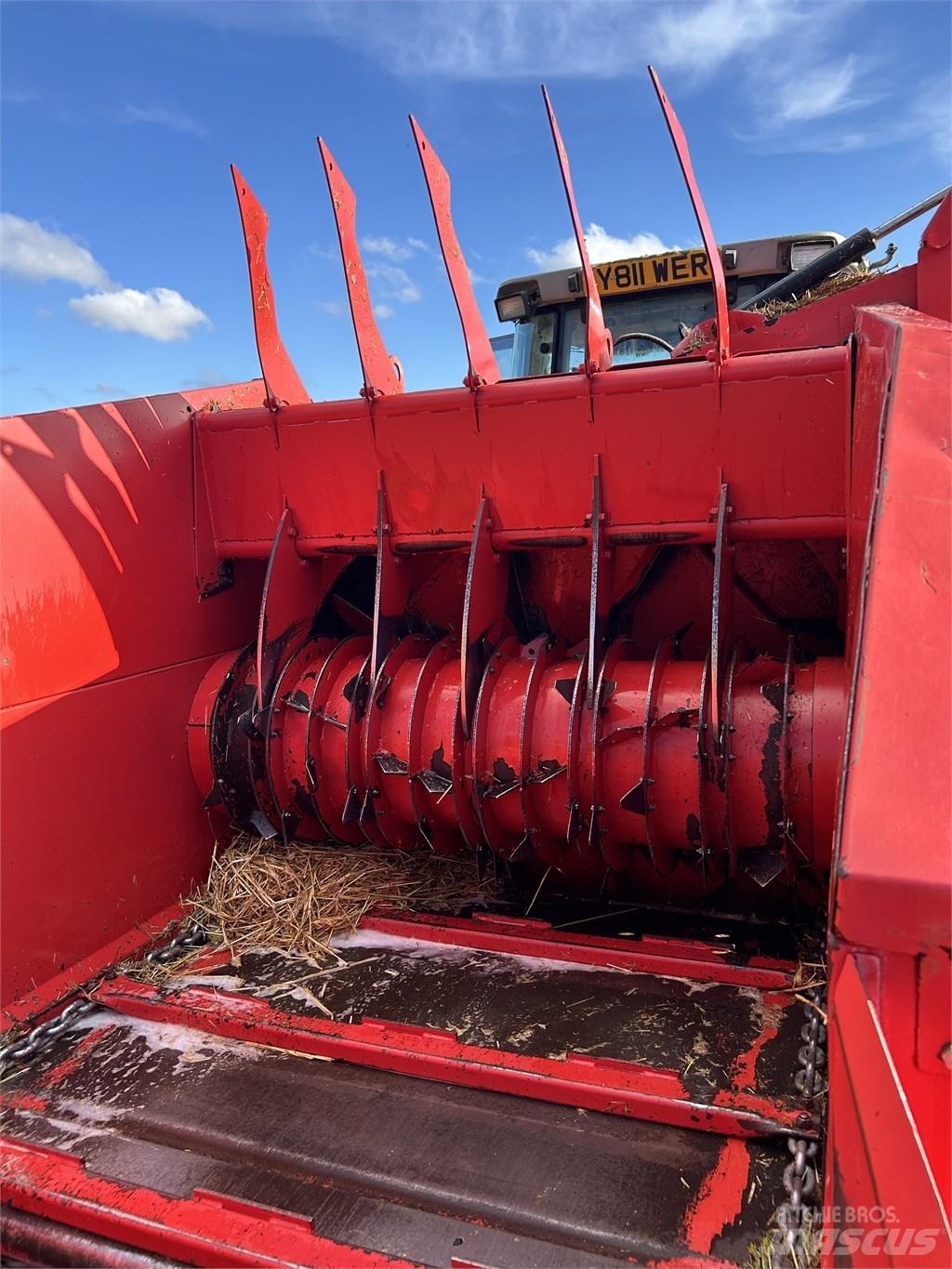 TEAGLE TOMAHAWK 808S Ballenschredder, -schneider und -wickler