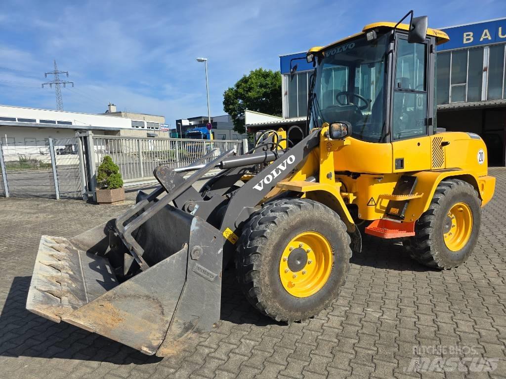 Volvo L 30 G Radlader