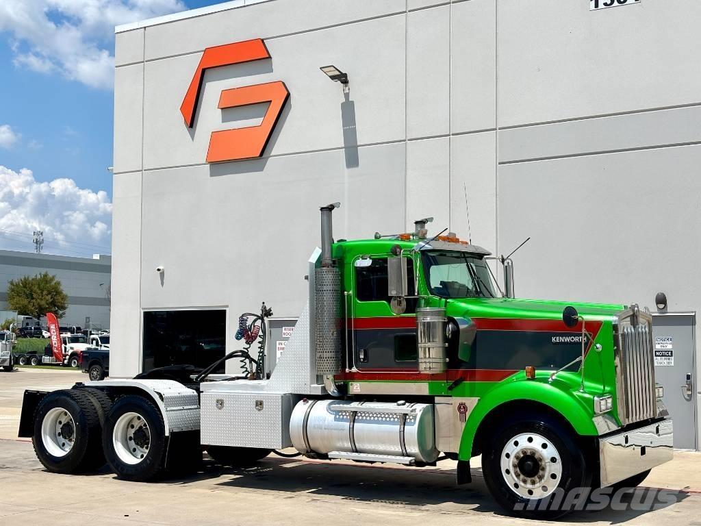 Kenworth W 900 Sattelzugmaschinen