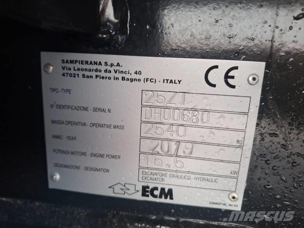 ECM 25 ZT Minibagger < 7t