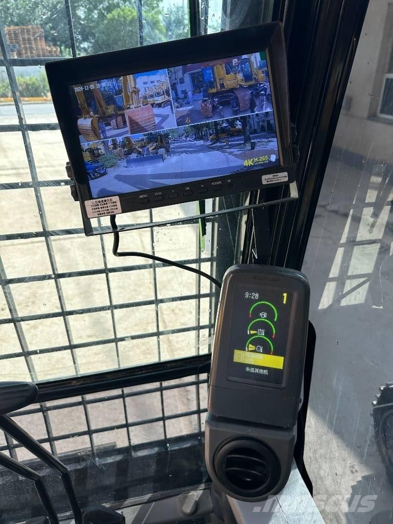 CAT CAT320D Midibagger  7t - 12t