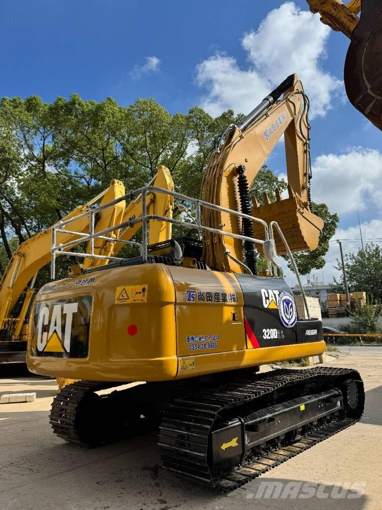 CAT CAT320D Midibagger  7t - 12t