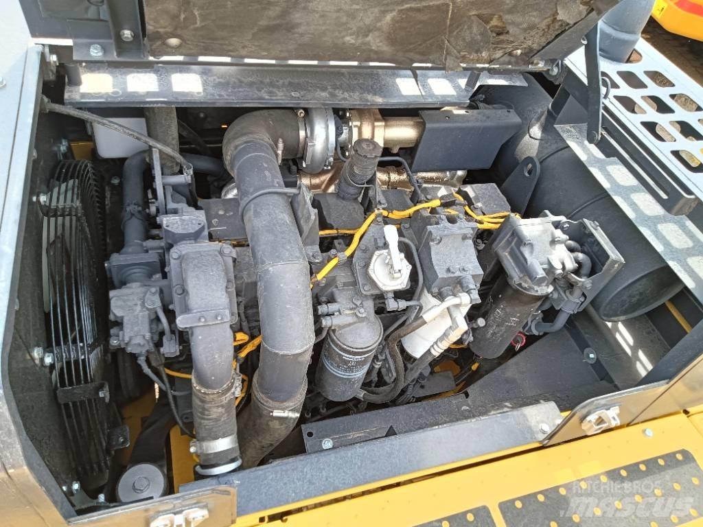 Komatsu PC 450-8 Raupenbagger