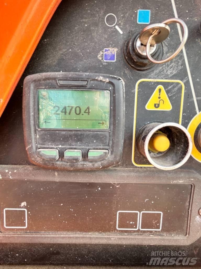 JLG 450 AJ Gelenkteleskoparbeitsbühnen