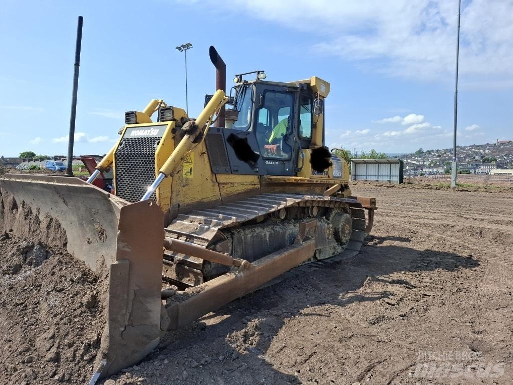 Komatsu D65x Bulldozer
