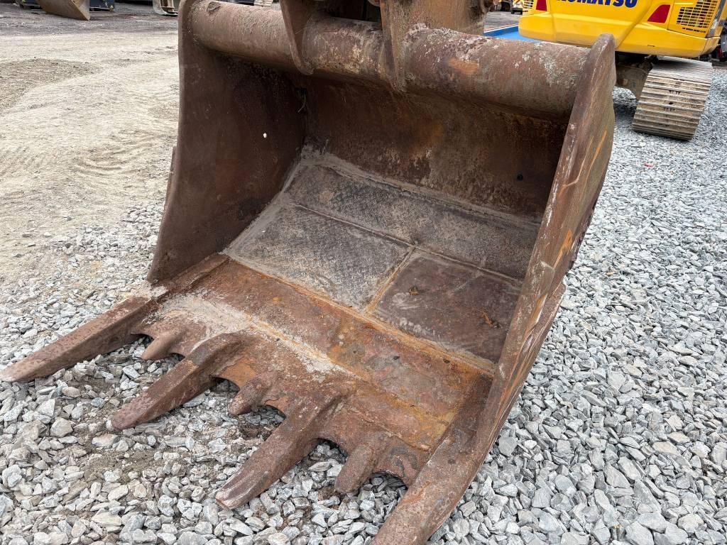 Komatsu PC210LC-8 Raupenbagger