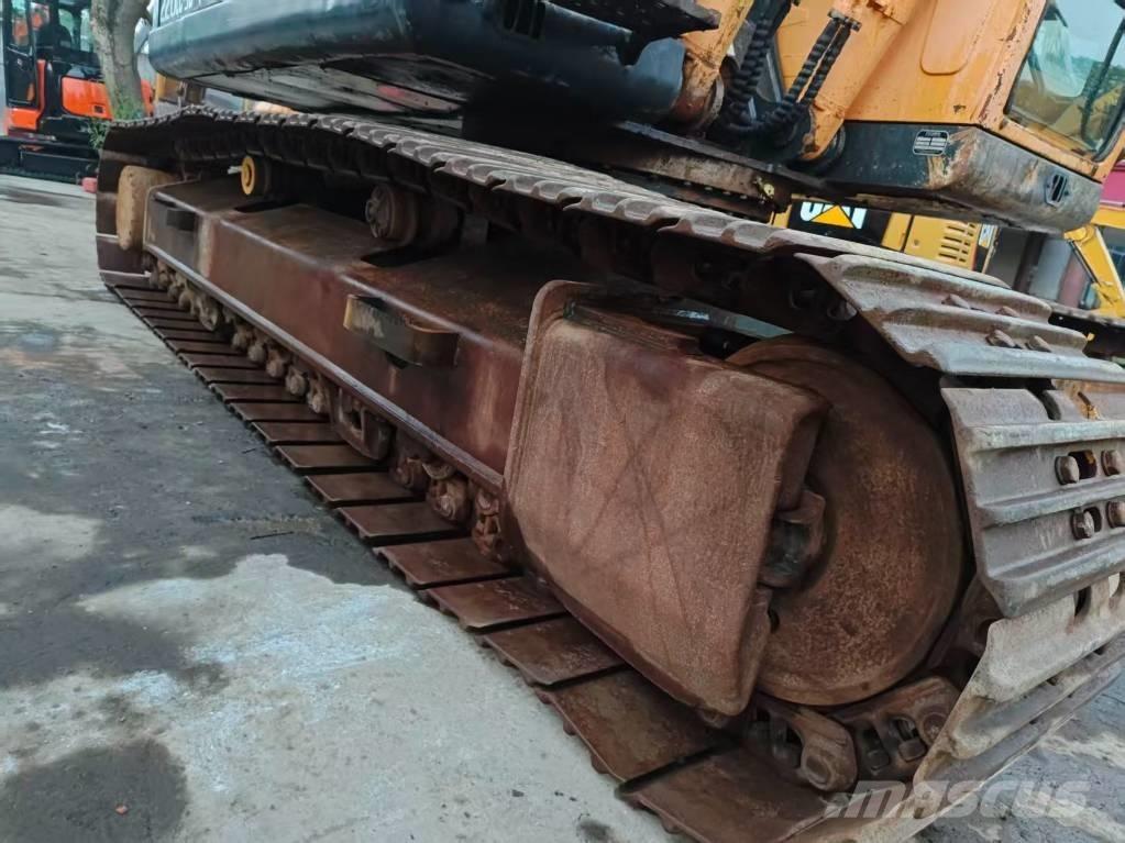 Hyundai R220LC-9S Raupenbagger