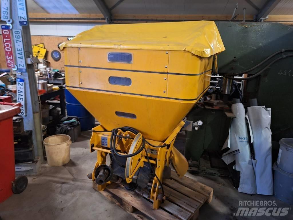 Bogballe S3 Sand- und Salzstreuer
