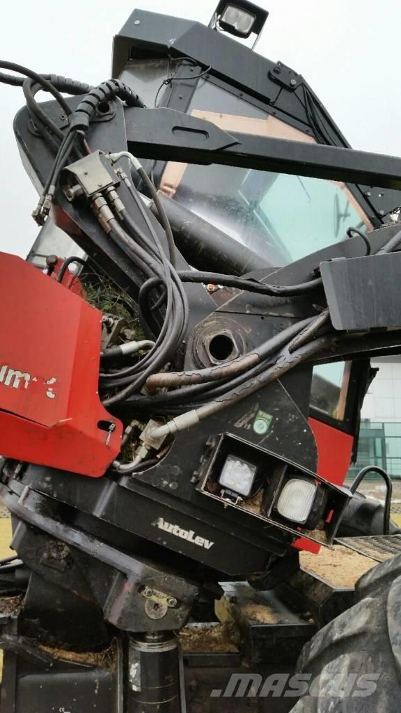 Valmet 901 Harvester