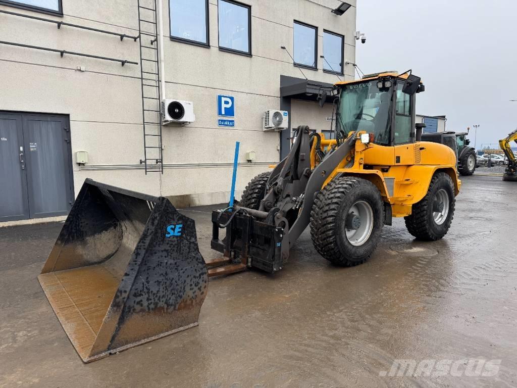 Volvo L 40 B TPS Radlader