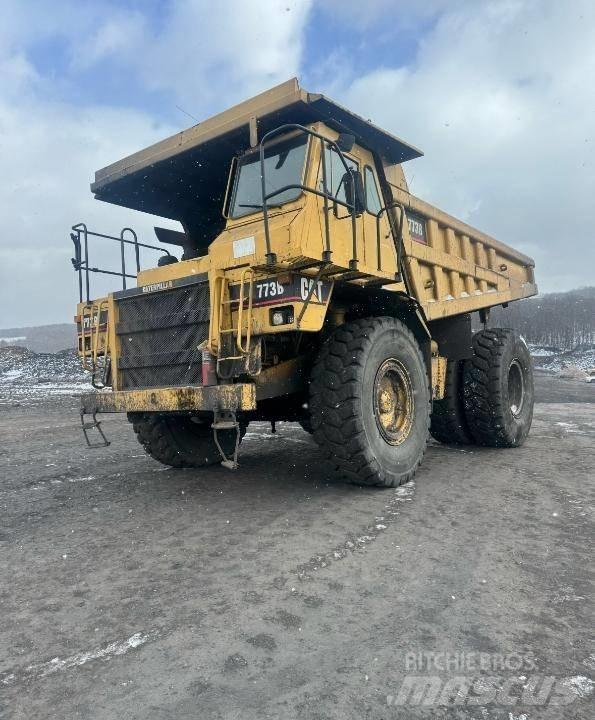 CAT 773B Dumper - Knickgelenk