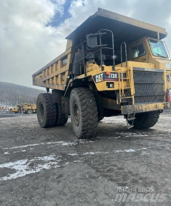 CAT 773B Dumper - Knickgelenk