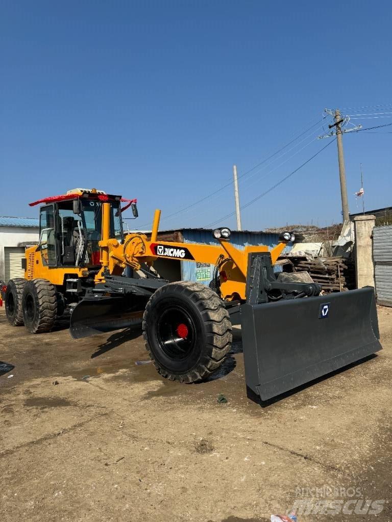 XCMG GR 2153 Grader