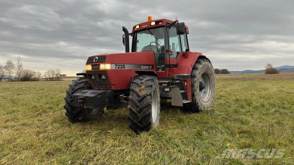 Case IH 7220 Magnum Traktoren