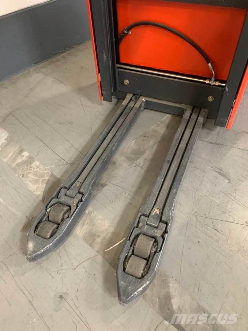 Linde L12I Selbstfahrstapler