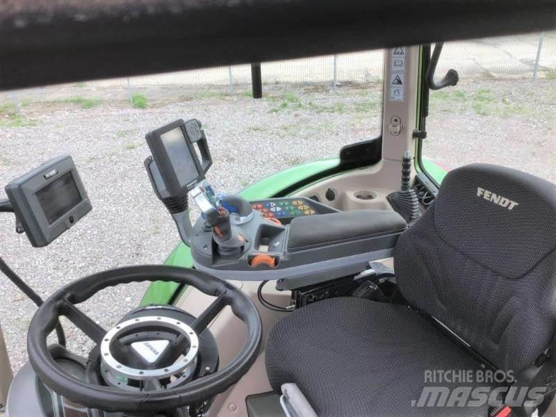Fendt 716 Vario Traktoren